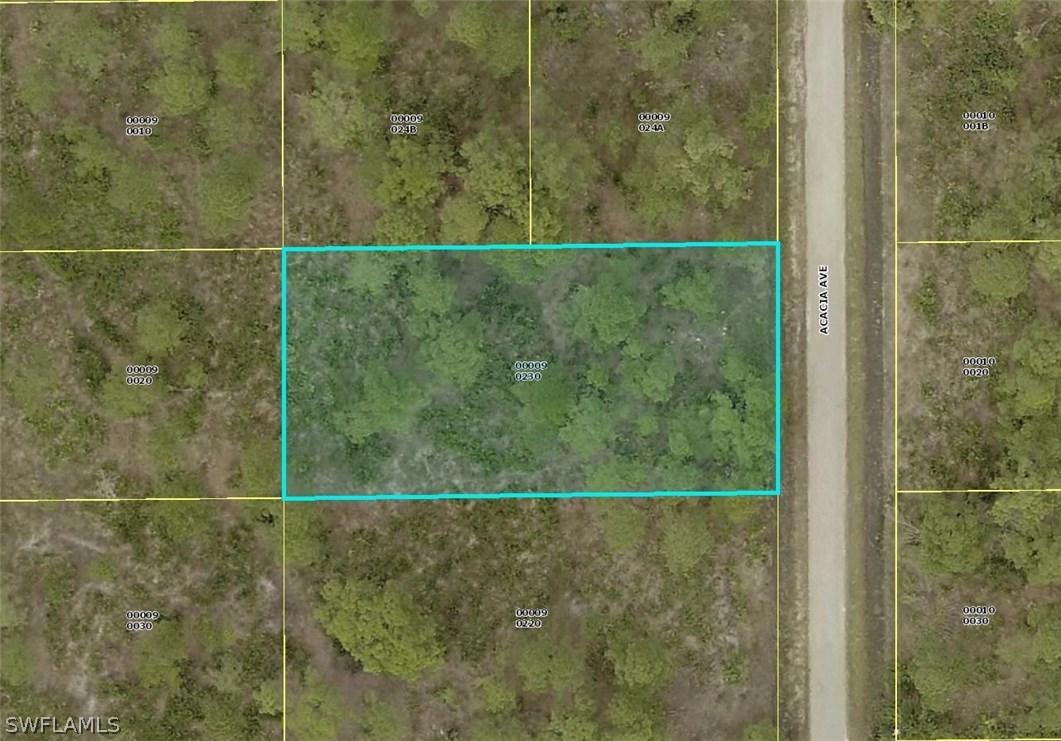 821 Acacia Ave., Lehigh Acres, FL 33972