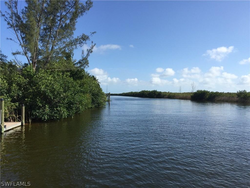 5210 SW 28th Pl., Cape Coral, FL 33914