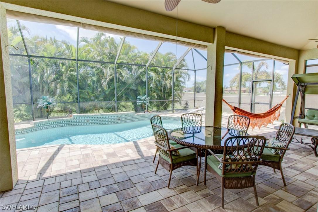 2816 NW 25th Ln., Cape Coral, FL 33993