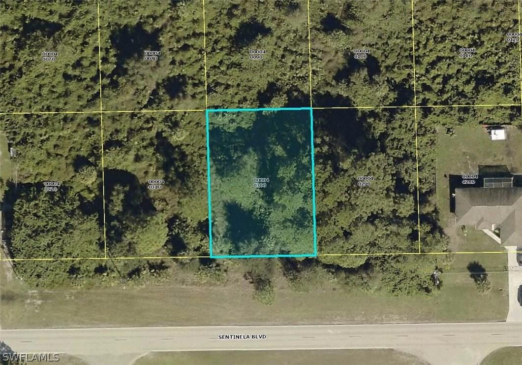 823 Sentinela Blvd., Lehigh Acres, FL 33974