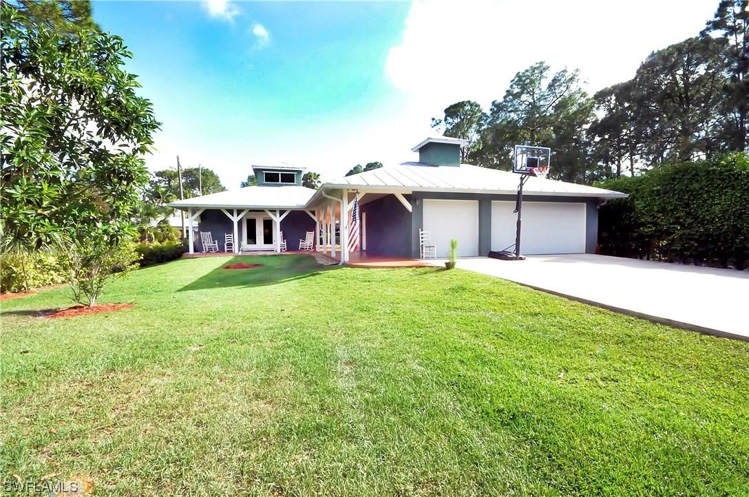 6060 Painted Leaf Ln., Naples, FL 34116
