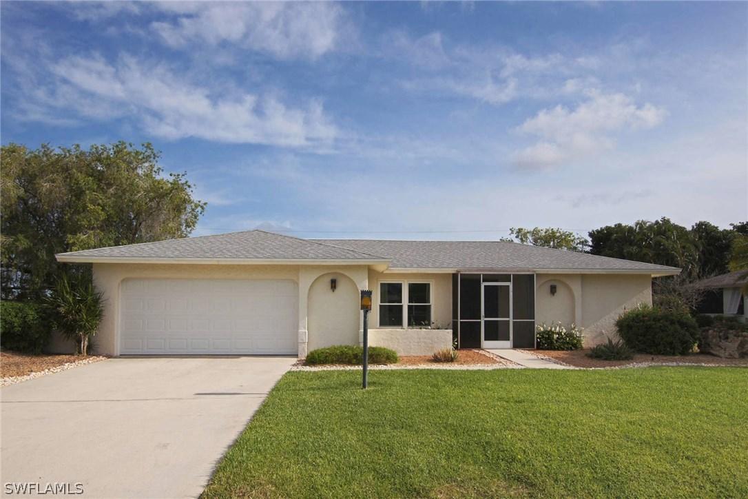 912 SE 23rd Ter., Cape Coral, FL 33990