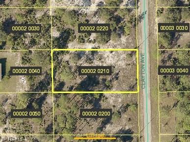 1617 Clayton Ave., Lehigh Acres, FL 33972