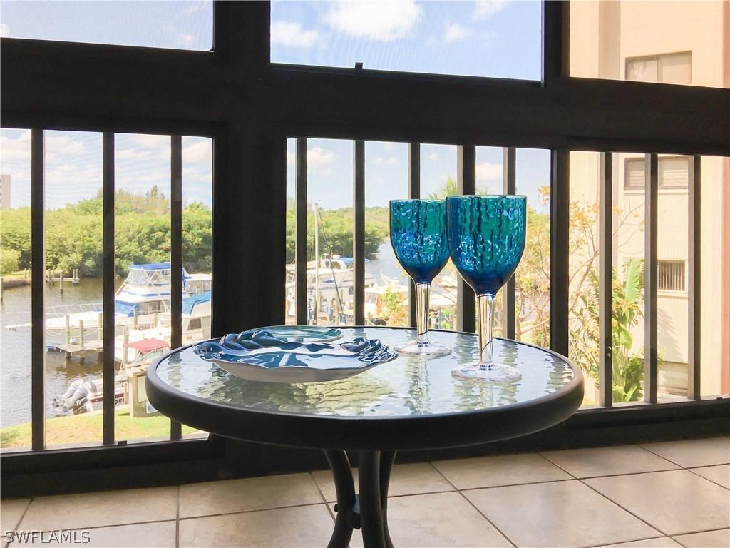 3454 Hancock Bridge Pkwy. #B11, North Fort Myers, FL 33903