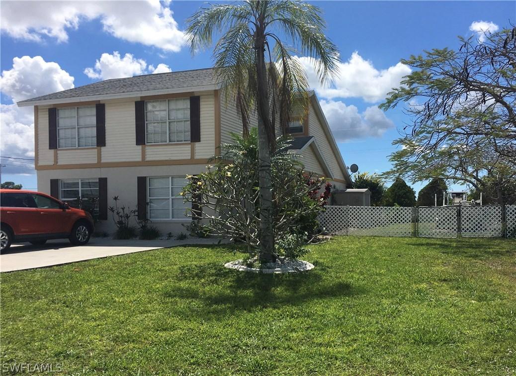 1718 SE Santa Barbara Pl. #20, Cape Coral, FL 33990