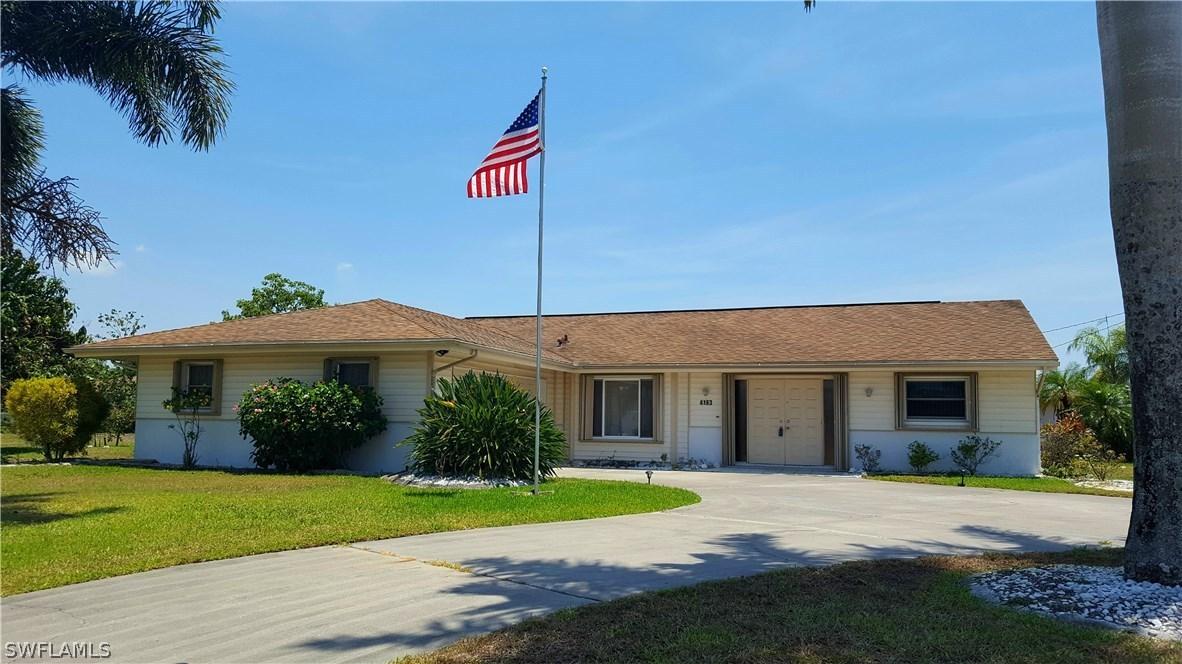 4163 Country Club Blvd., Cape Coral, FL 33904