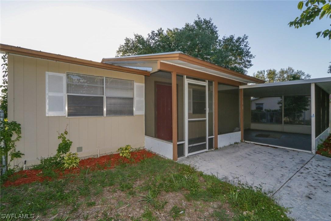 311 Colgate Ave., Lehigh Acres, FL 33936