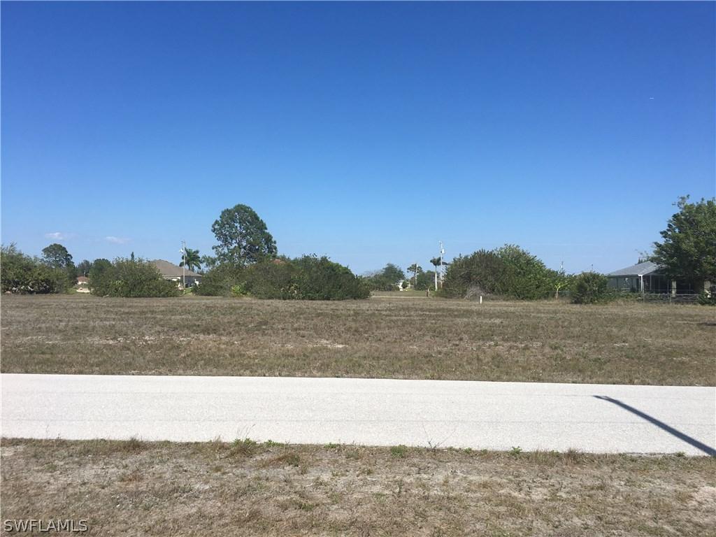 1841 NW 20th Pl., Cape Coral, FL 33993