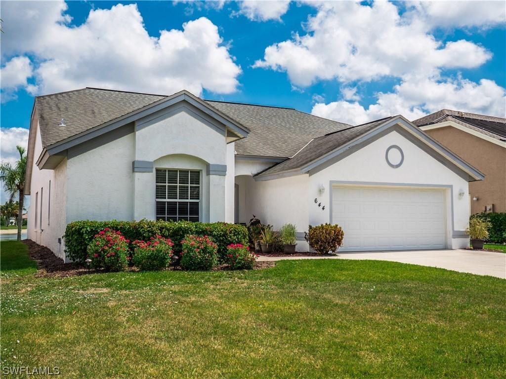 644 Lambton Ln., Naples, FL 34104