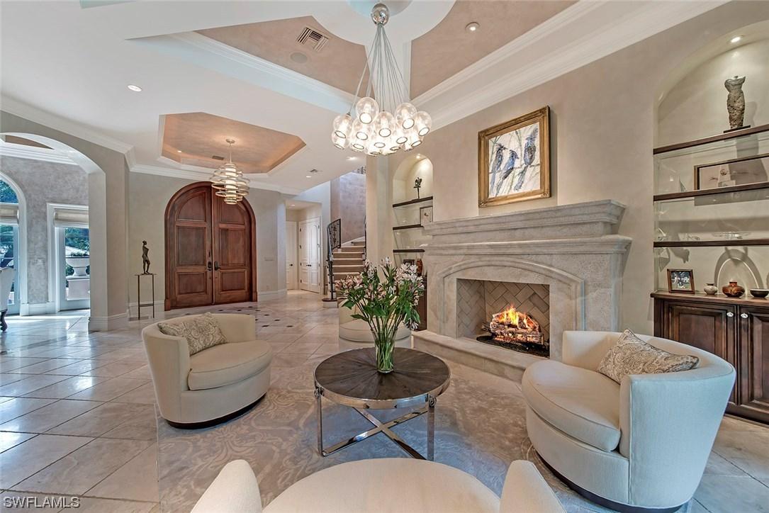 3275 Regatta Rd., Naples, FL 34103