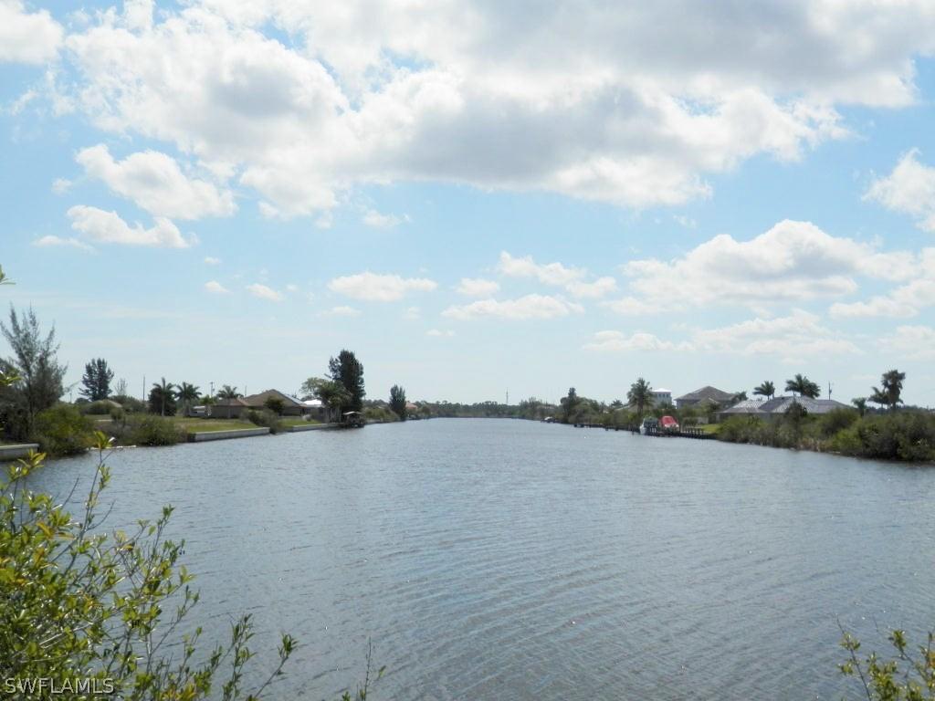 3323 NW 46th Ave., Cape Coral, FL 33993