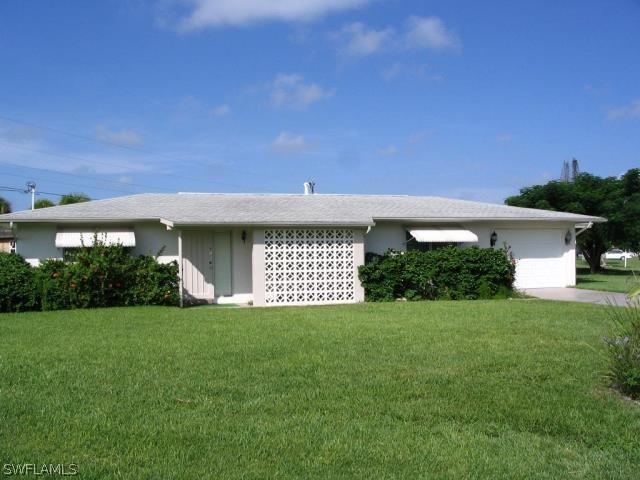 113 Maple Ave., Lehigh Acres, FL 33936