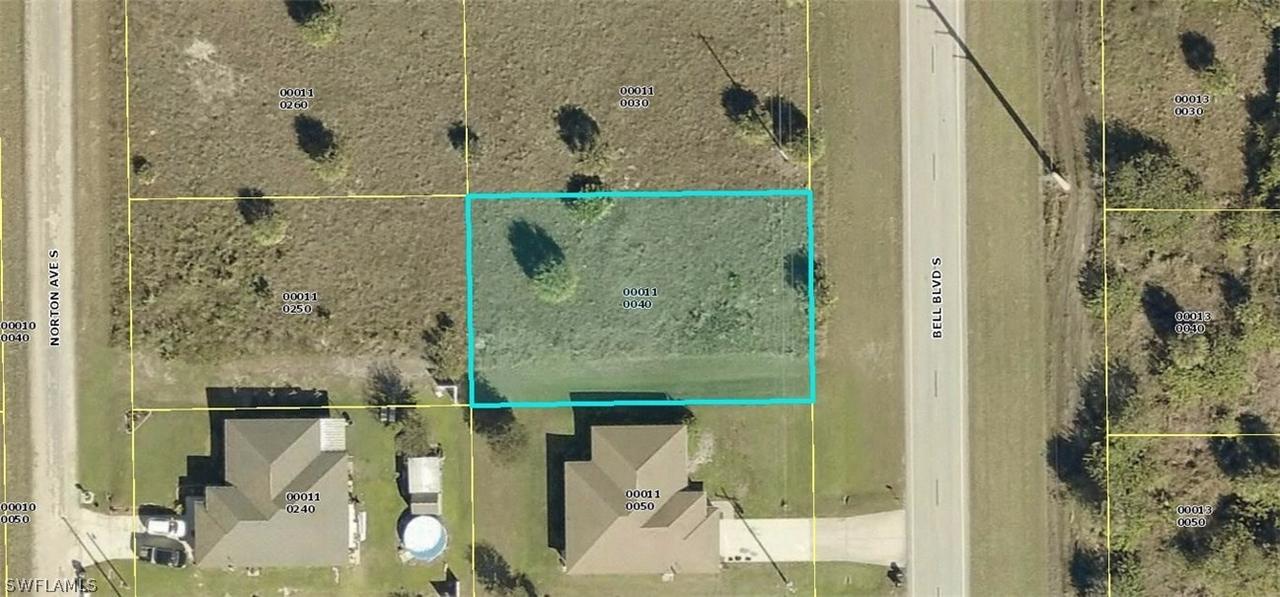 912 Bell Blvd., Lehigh Acres, FL 33974