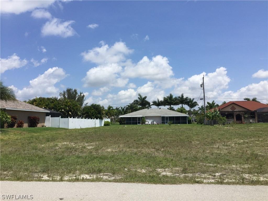 1717 SW 52nd St., Cape Coral, FL 33914