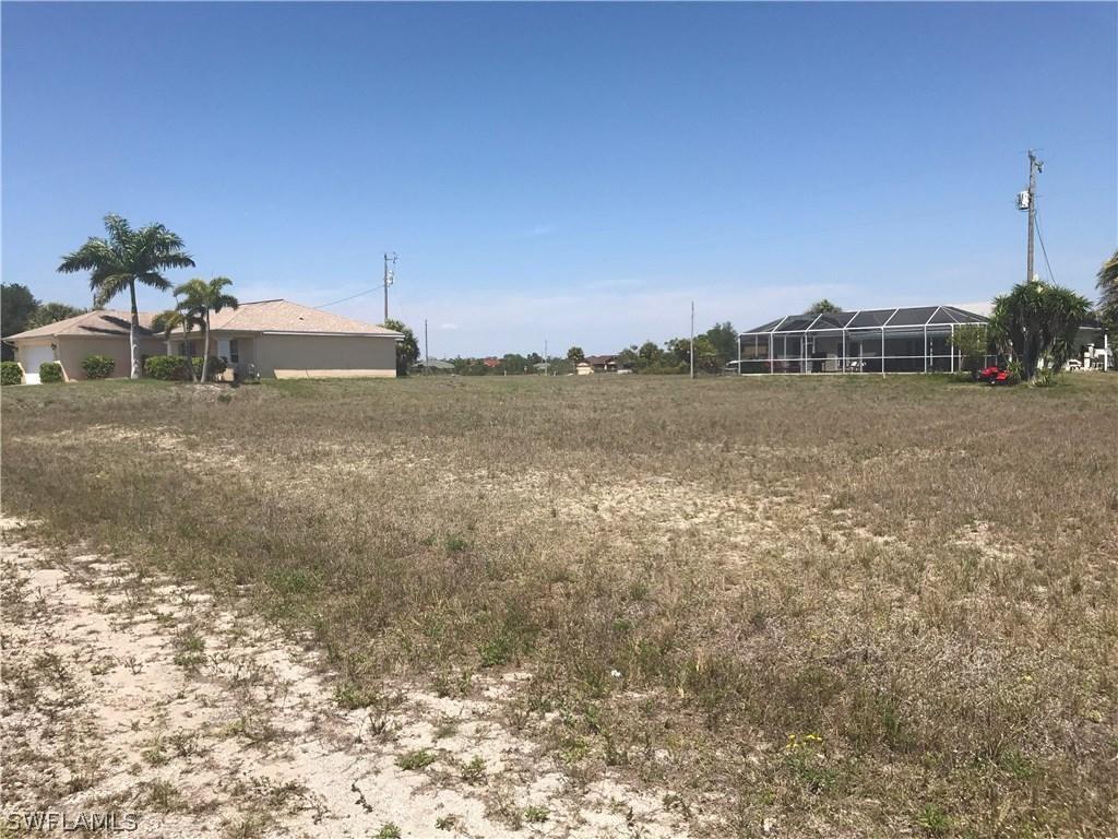 2943 NW 6th Ave., Cape Coral, FL 33993