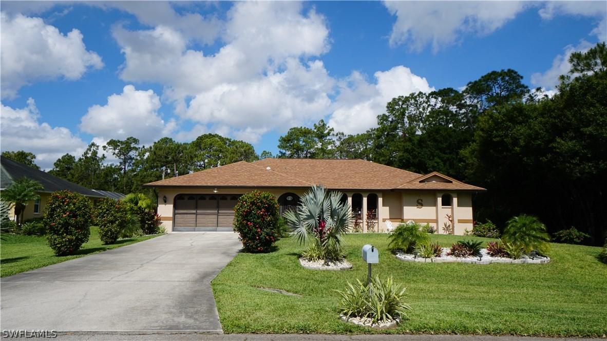205 Canton Ave., Lehigh Acres, FL 33936