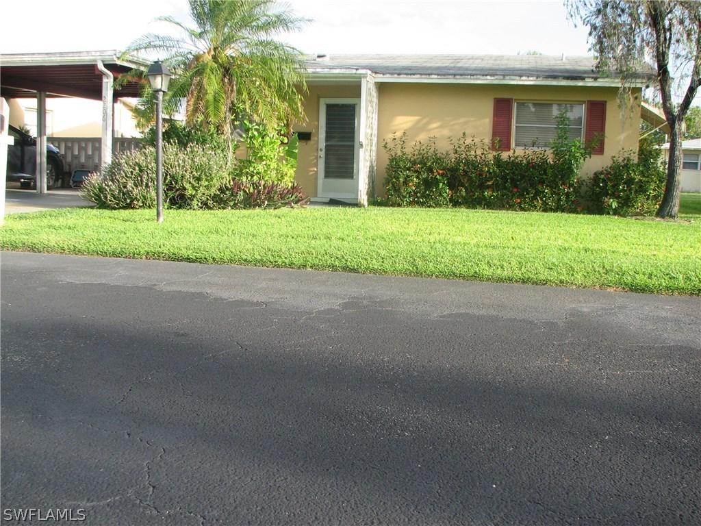 2206 Orchid Rd., Lehigh Acres, FL 33936