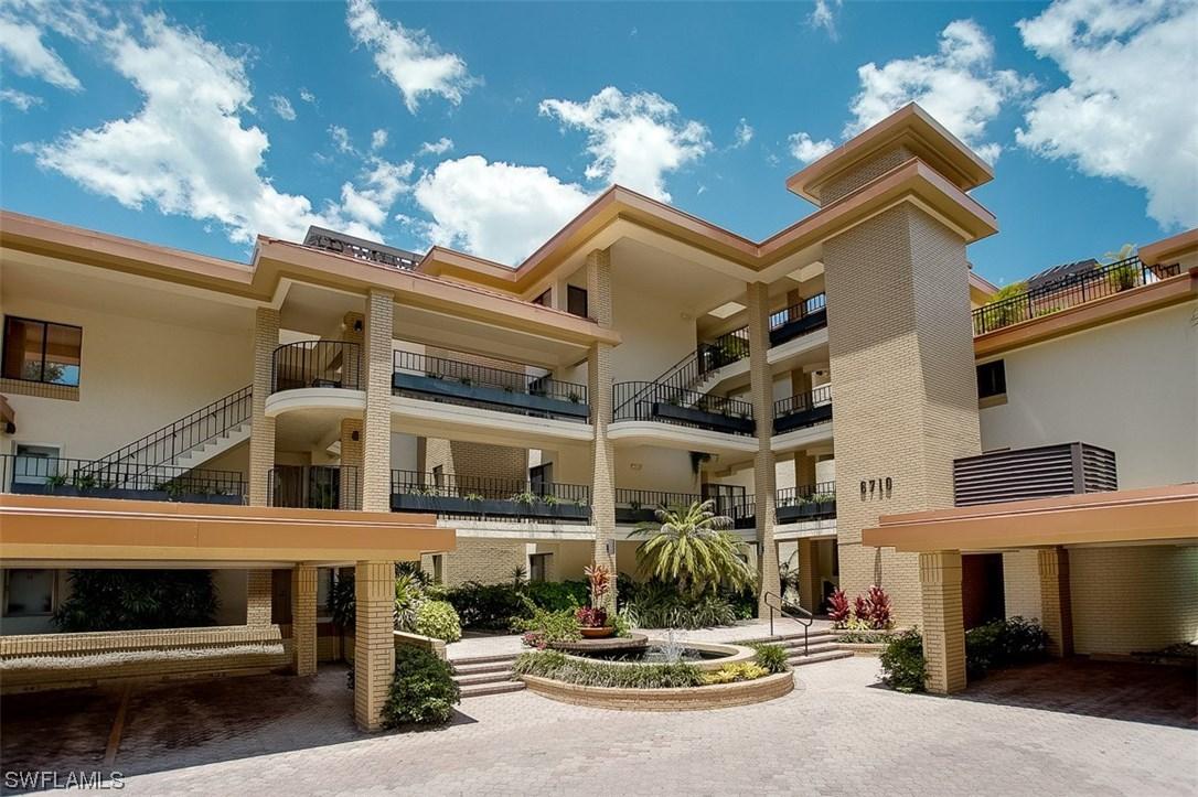 6710 Pelican Bay Blvd. #435, Naples, FL 34108