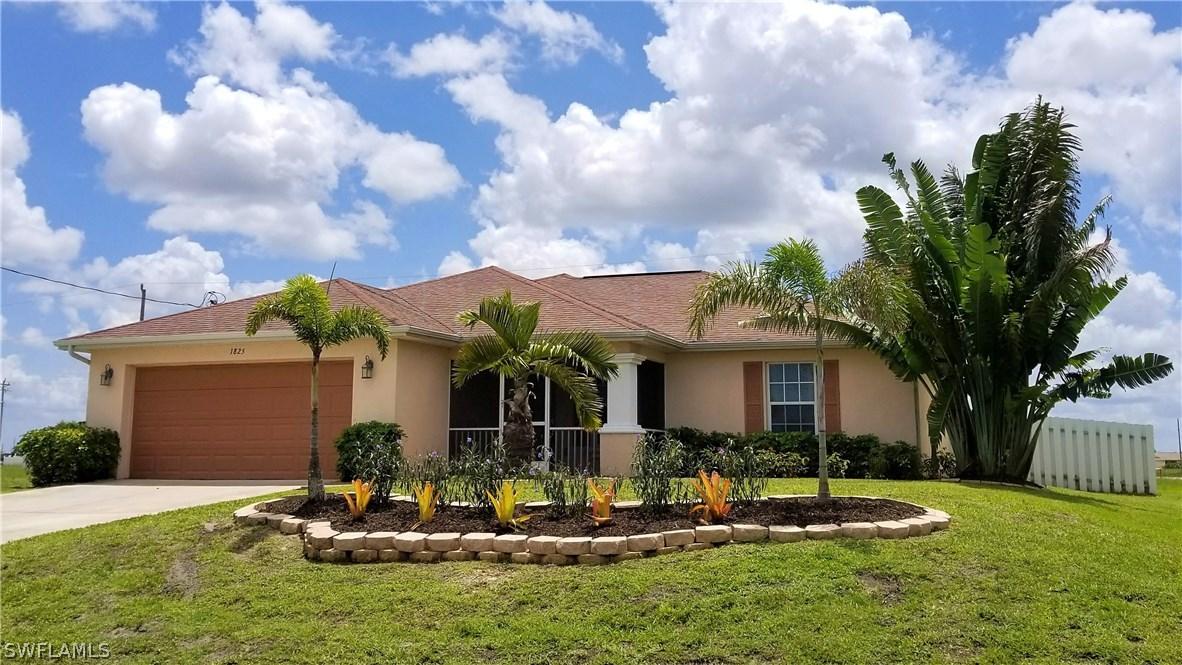 1825 NW 16th Pl., Cape Coral, FL 33993