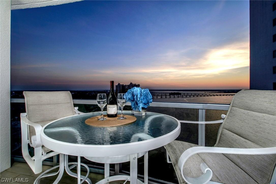 3000 Oasis Grand Blvd. #2507, Fort Myers, FL 33916