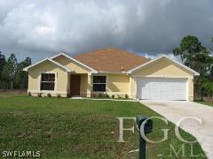 613 Columbus Ave., Lehigh Acres, FL 33972