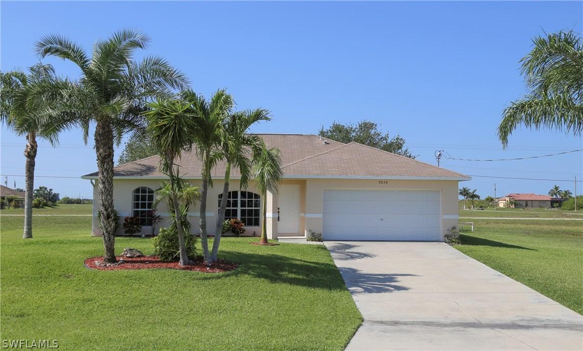 3256 NW 16th Ter., Cape Coral, FL 33993