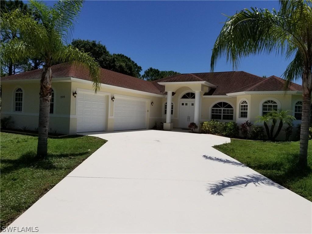 1300 Dorothy Ave., Lehigh Acres, FL 33971