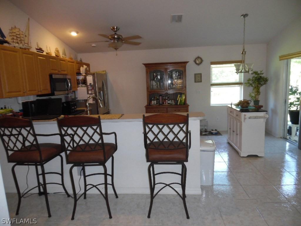 2128 NE 9th Ave., Cape Coral, FL 33909