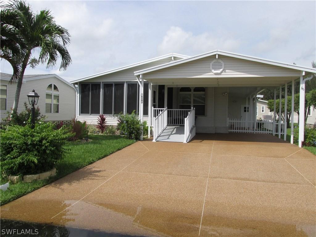 16243 Charleston Ave., Fort Myers, FL 33908