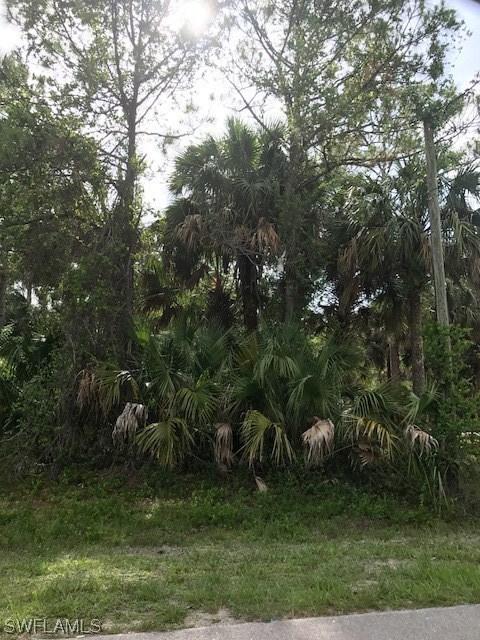 543 8th St., Naples, FL 34120