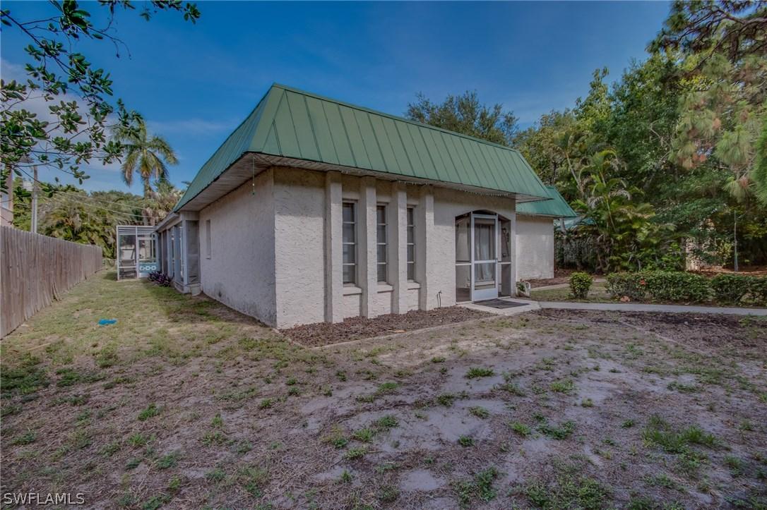 10421 Mcgregor Blvd., Fort Myers, FL 33919