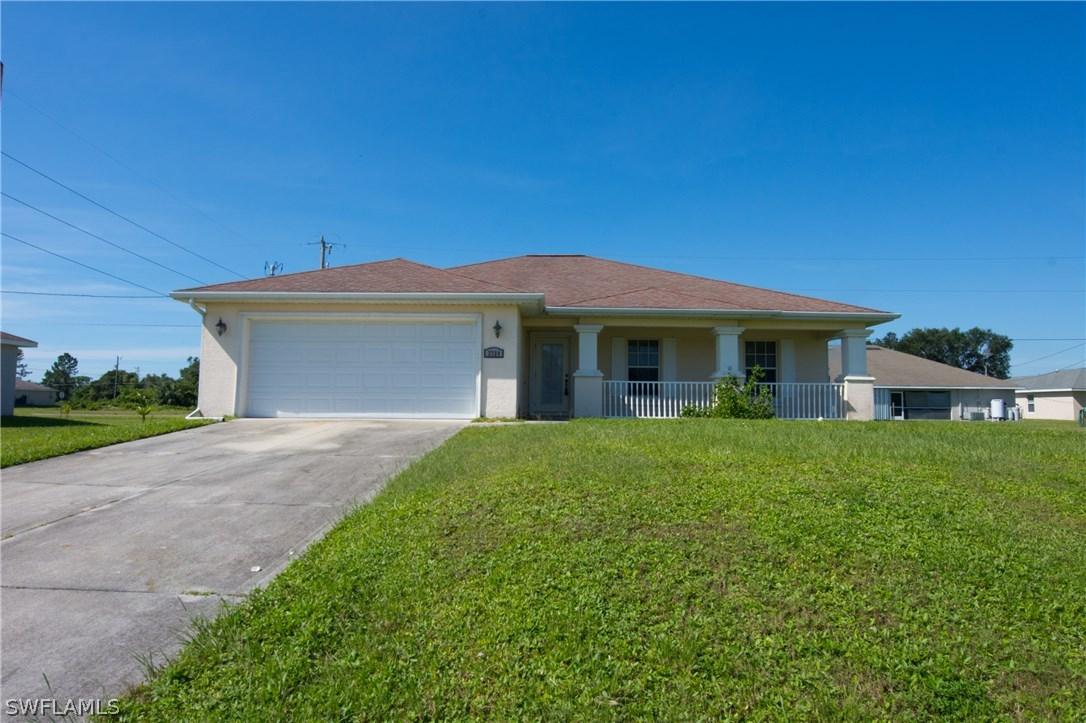 2724 NE 5th Pl., Cape Coral, FL 33909