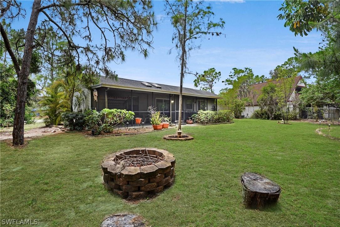 8213 Sanibel Blvd., Fort Myers, FL 33967