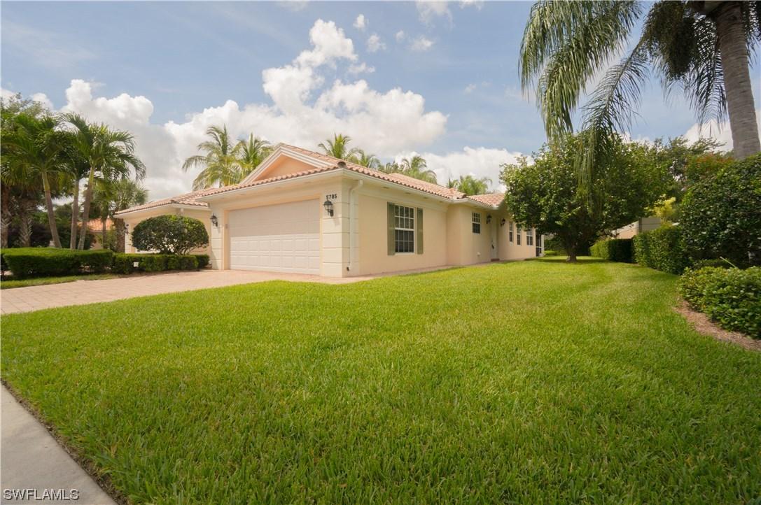 5785 Drummond Way, Naples, FL 34119