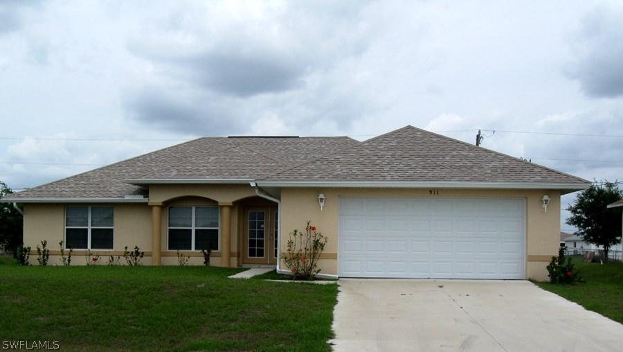 911 NE 17th Ter., Cape Coral, FL 33909