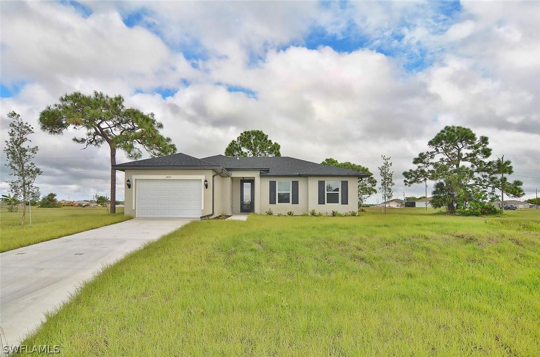 1427 NW 19th St., Cape Coral, FL 33993