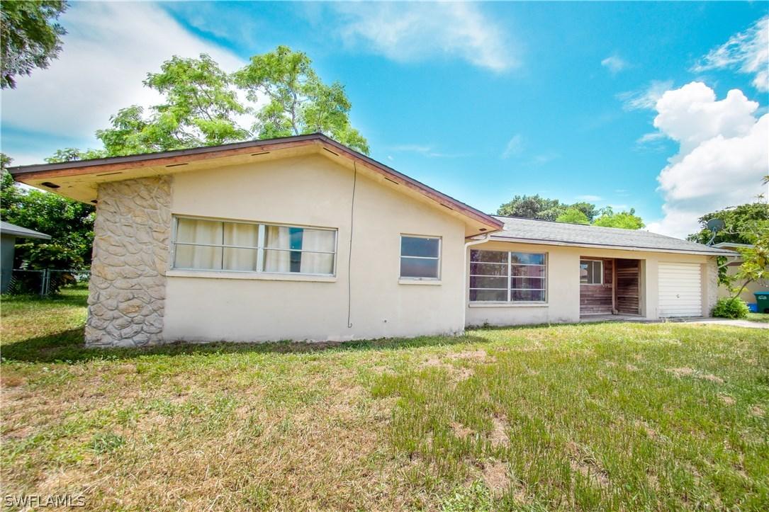 1502 SE 36th Ter., Cape Coral, FL 33904