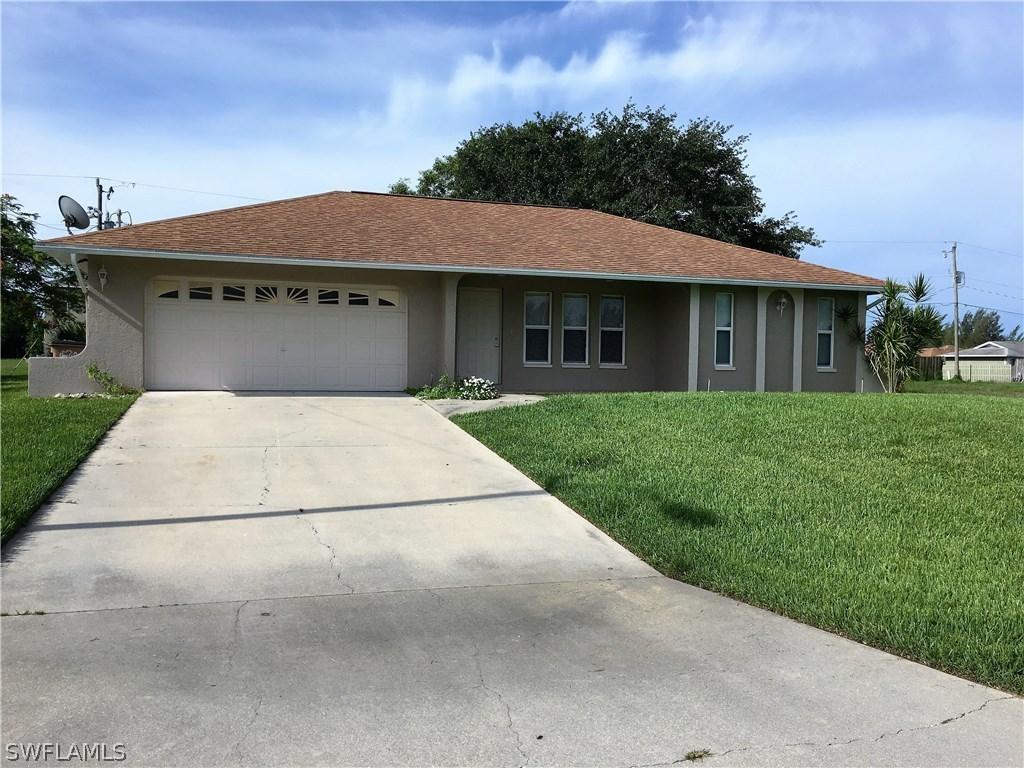 914 SW 25th St., Cape Coral, FL 33914