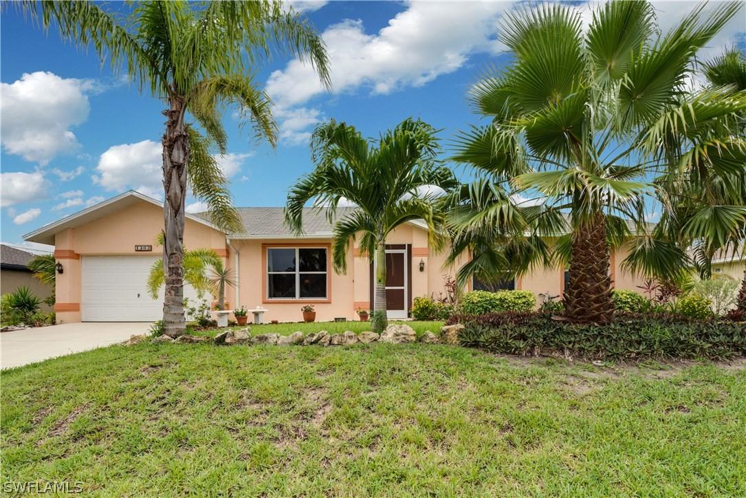 1302 SW 14th Ter., Cape Coral, FL 33991