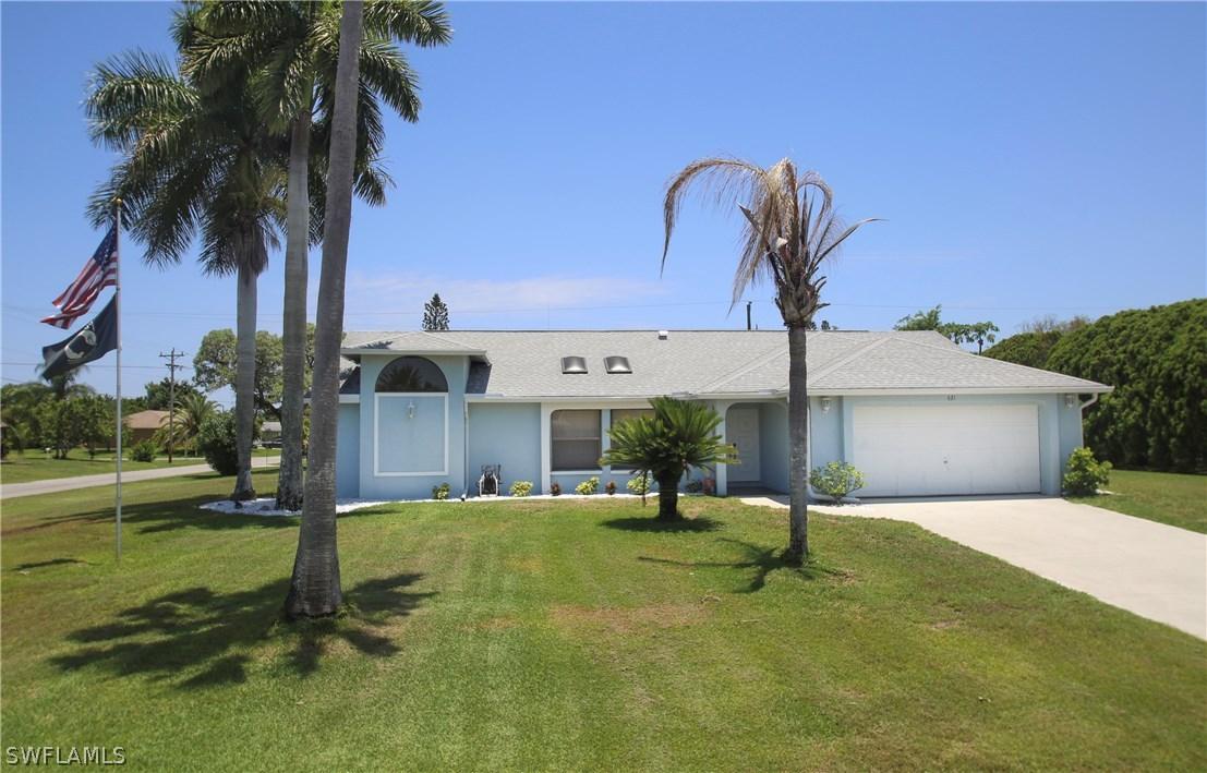 621 SE 21st Ave., Cape Coral, FL 33990