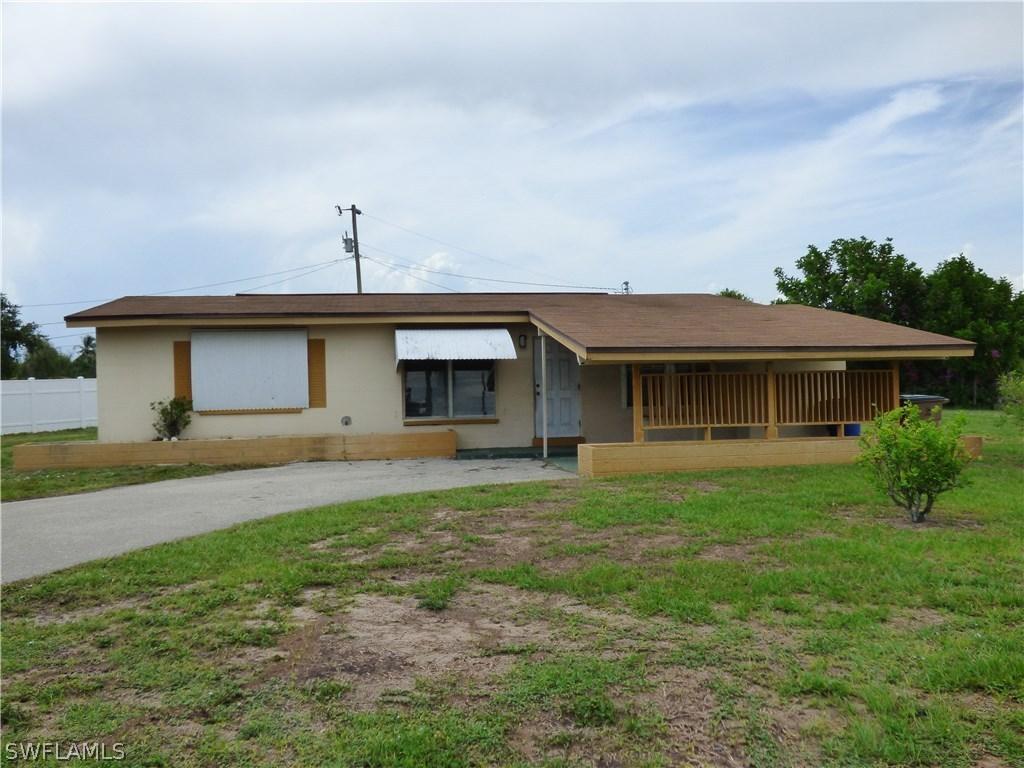 101 Oregon Rd., Lehigh Acres, FL 33936