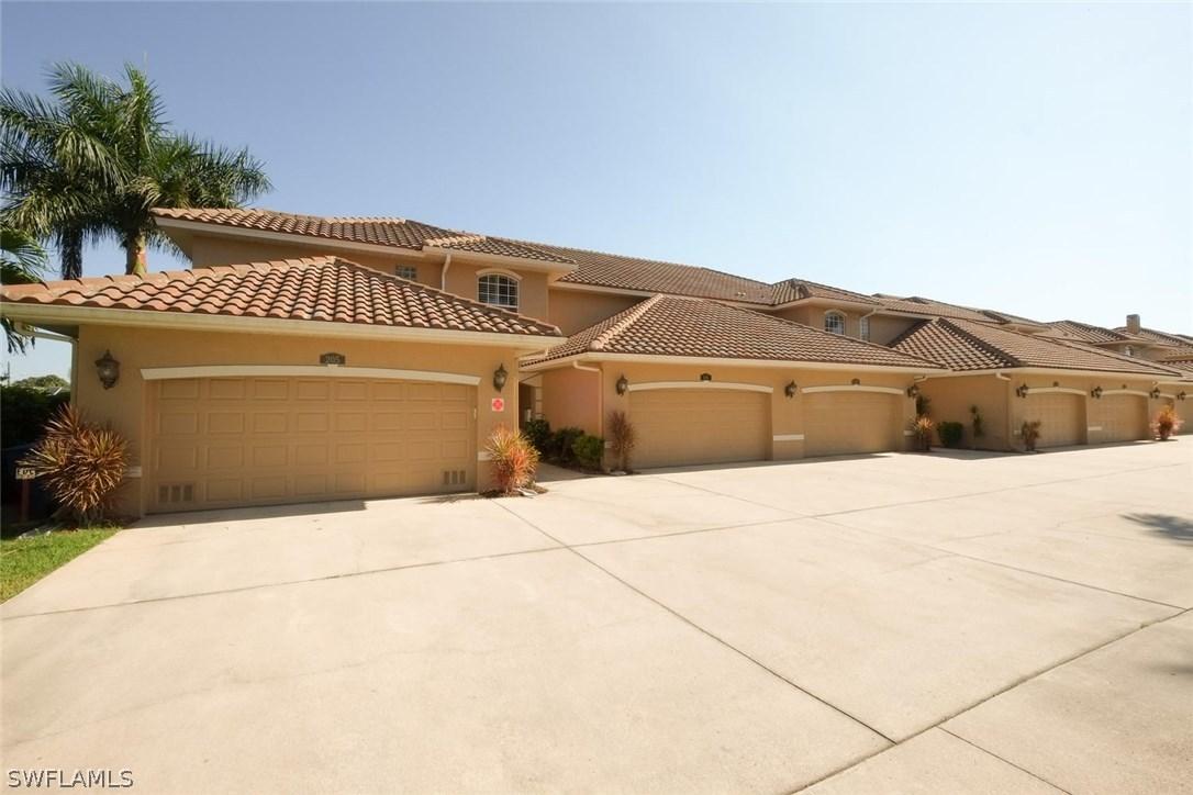917 SE 36th St. #205, Cape Coral, FL 33904