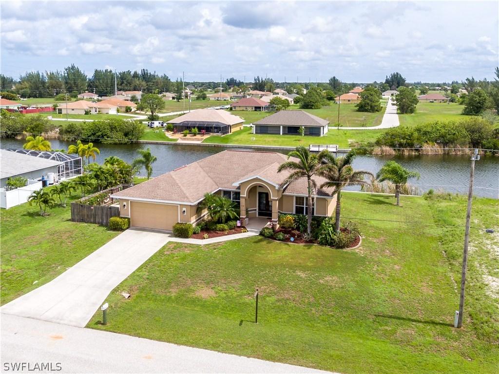 2303 NW 9th Ter., Cape Coral, FL 33993