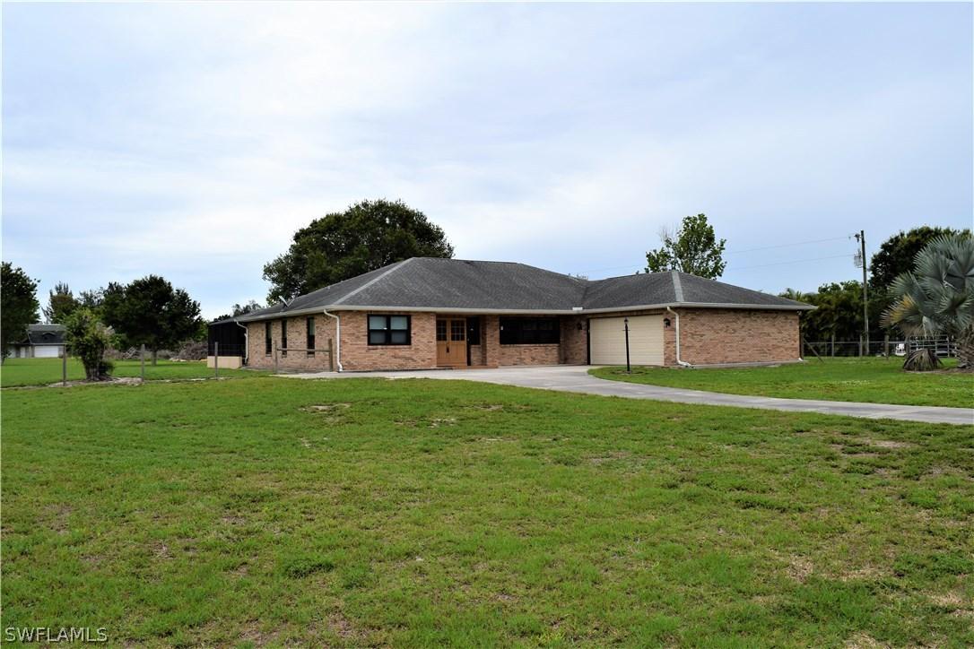 15761 Saddlewood Ln., Cape Coral, FL 33991