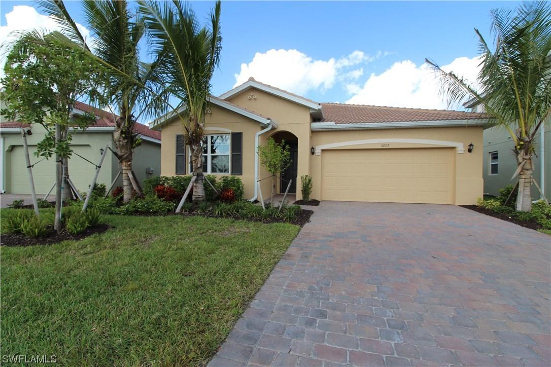 3228 Royal Gardens Ave., Fort Myers, FL 33916