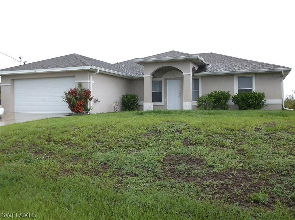 3208 10th St., Lehigh Acres, FL 33976