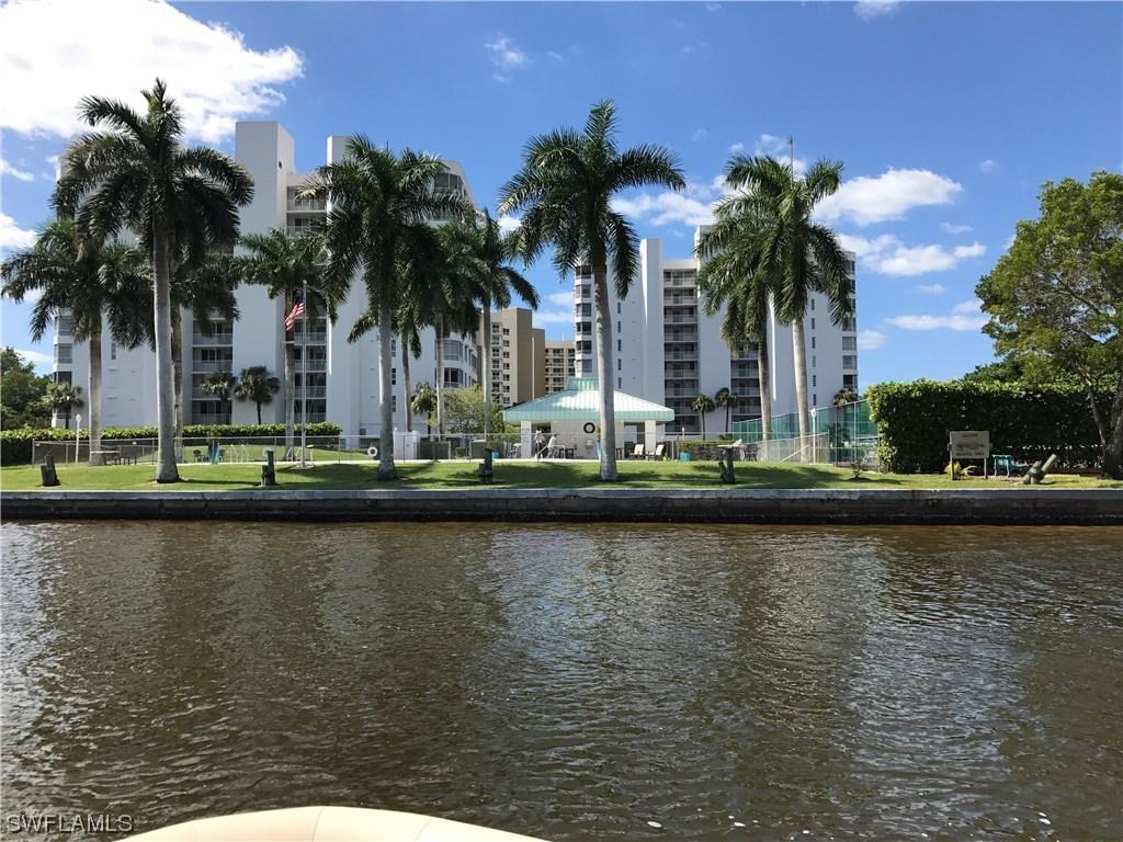 11116 Gulf Shore Dr. #B-502, Naples, FL 34108