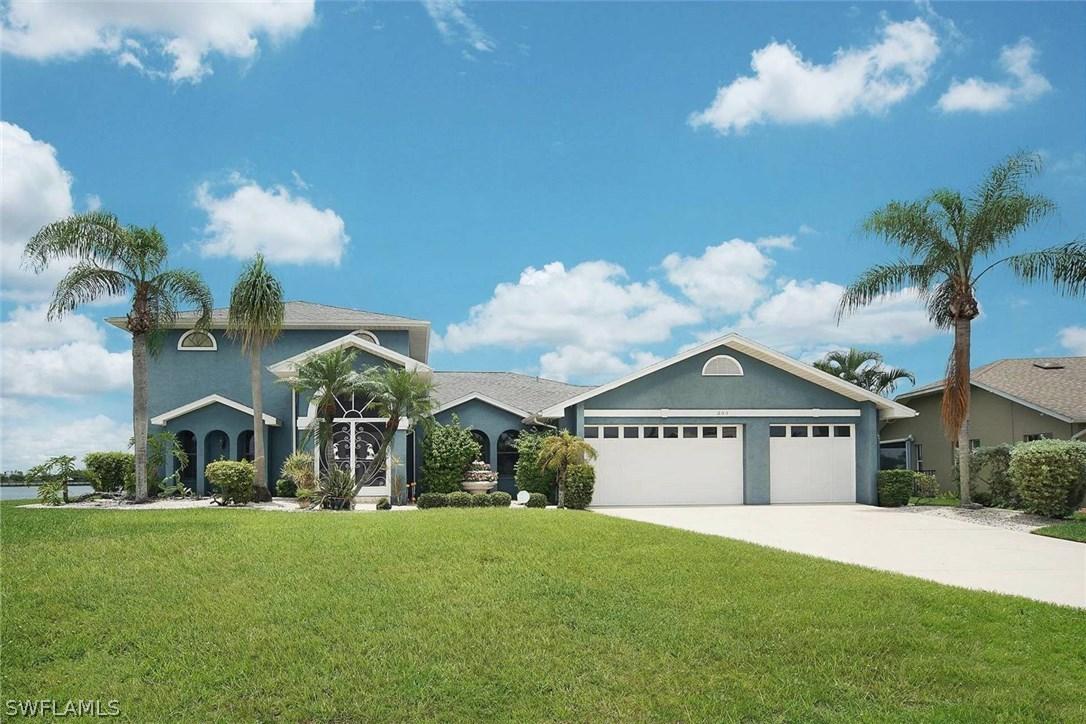 233 SW 9th Ter., Cape Coral, FL 33991