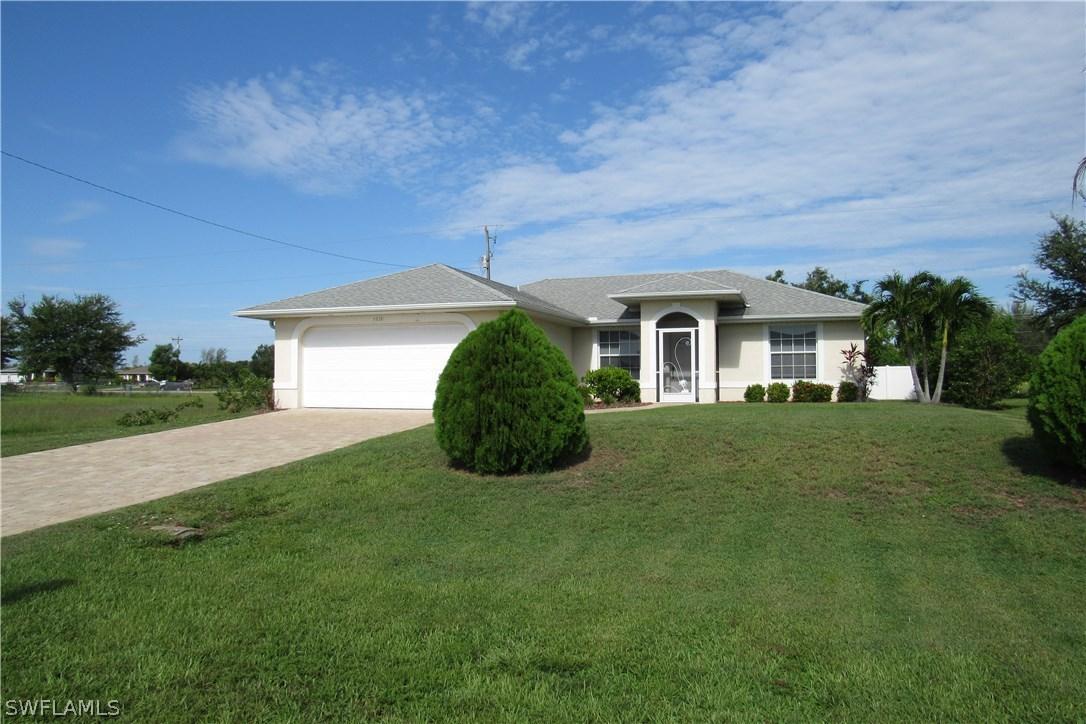 1930 SW 7th Pl., Cape Coral, FL 33991