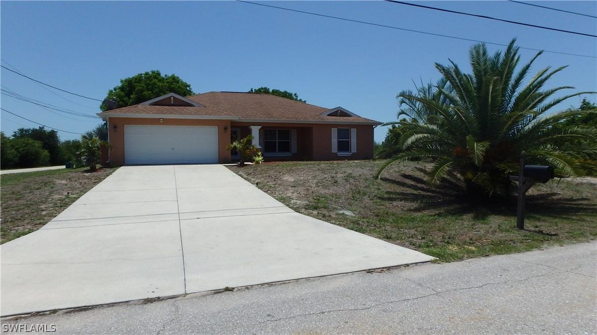 2132 NE 23rd Ter., Cape Coral, FL 33909